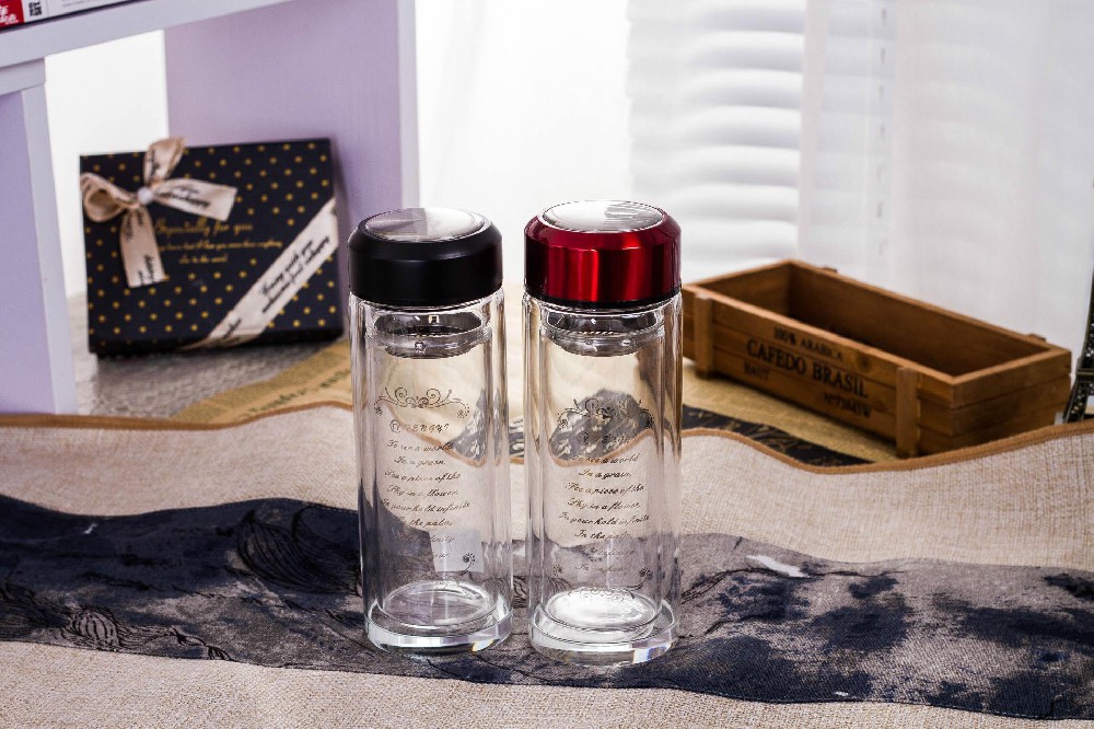 每天8杯水喝水的佳時(shí)間是什么時(shí)候 **喝水的黃金時(shí)間